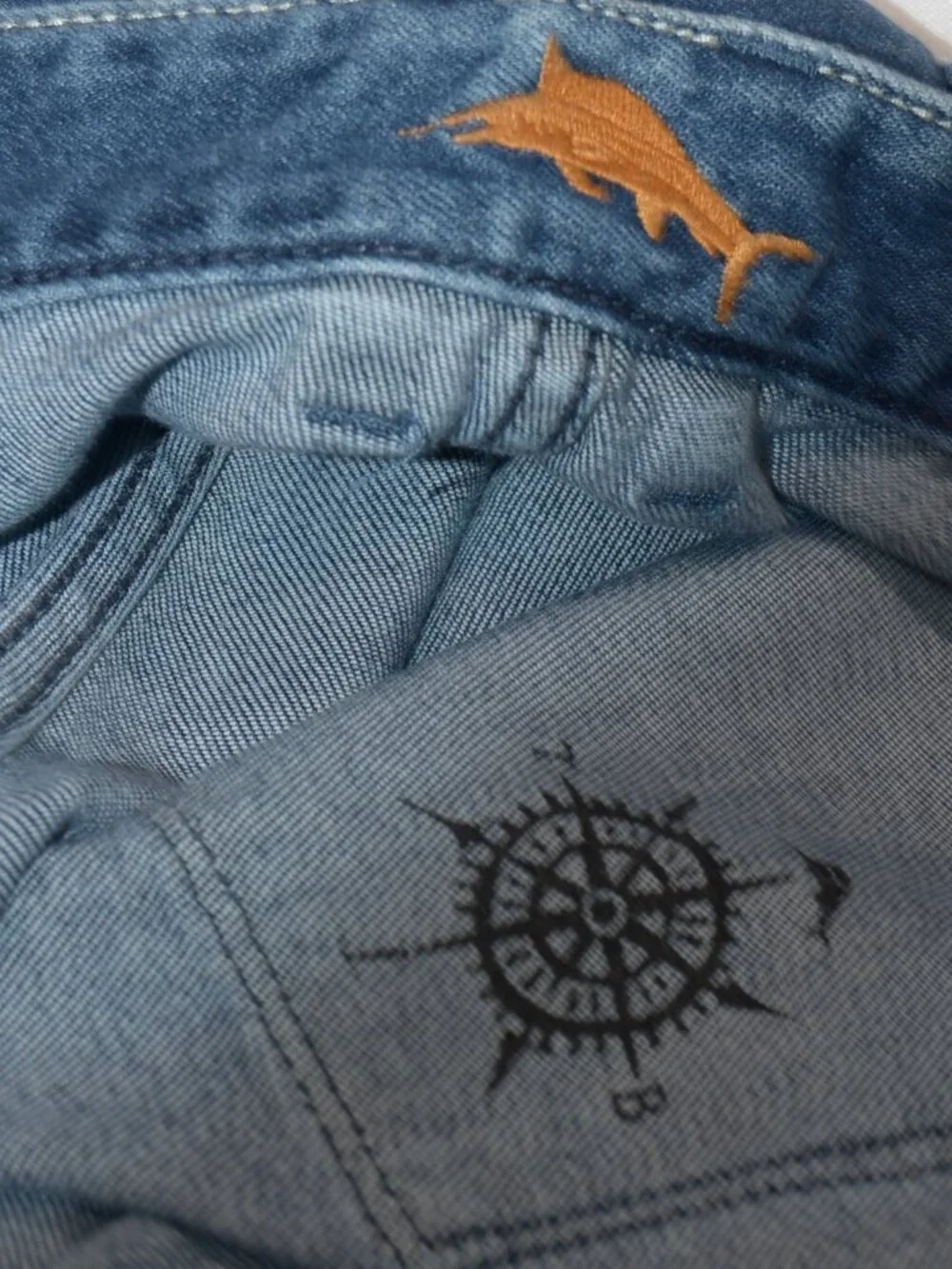 Tommy Bahama Authentic Fit Denim Stretch Jeans -- Medium Wash -- Tag 38x32 - Picture 4 of 6